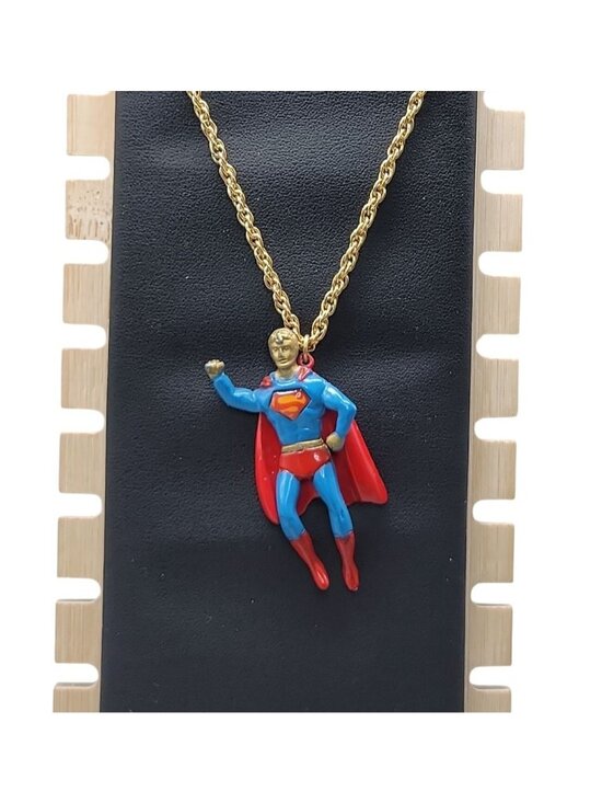 DC Comics Jewelry - Superman Pendant Necklace DC Comics 22" Gold Tone Chain VTG 1978 Super Hero